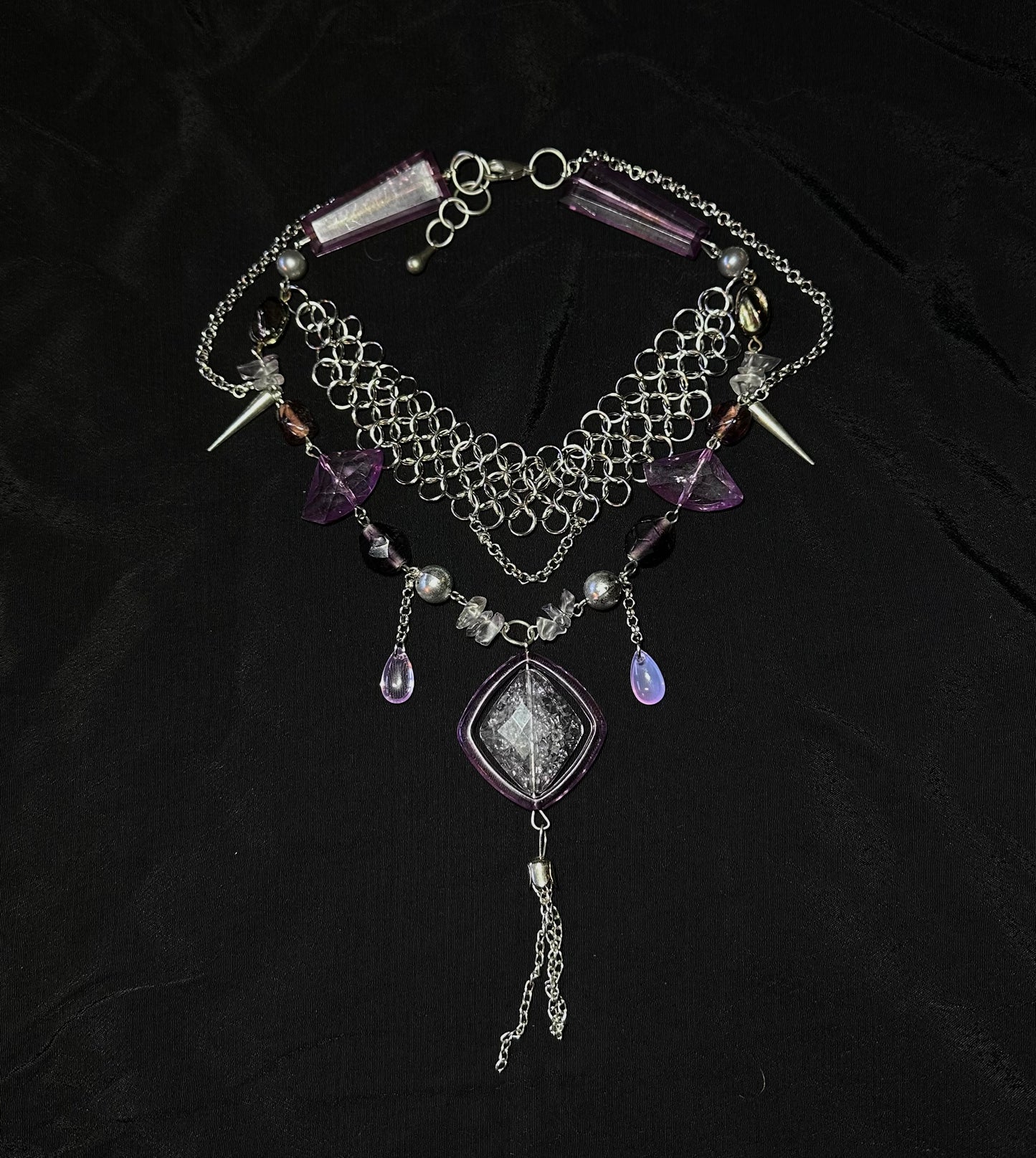 Collier « Nemesis »