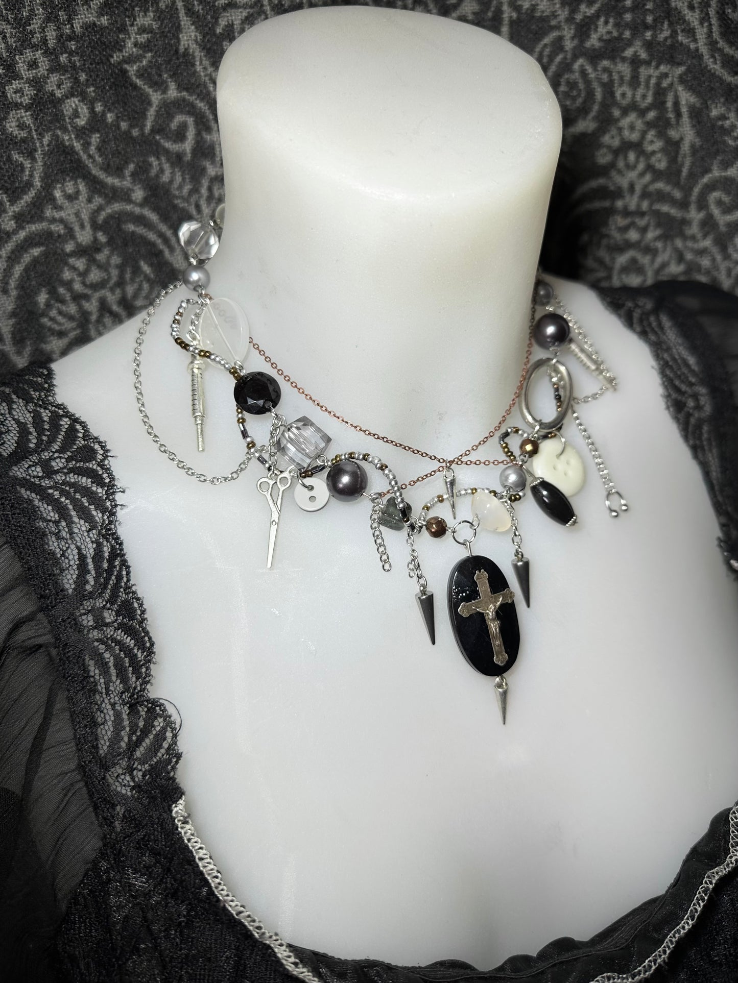 Collier “Rehab”