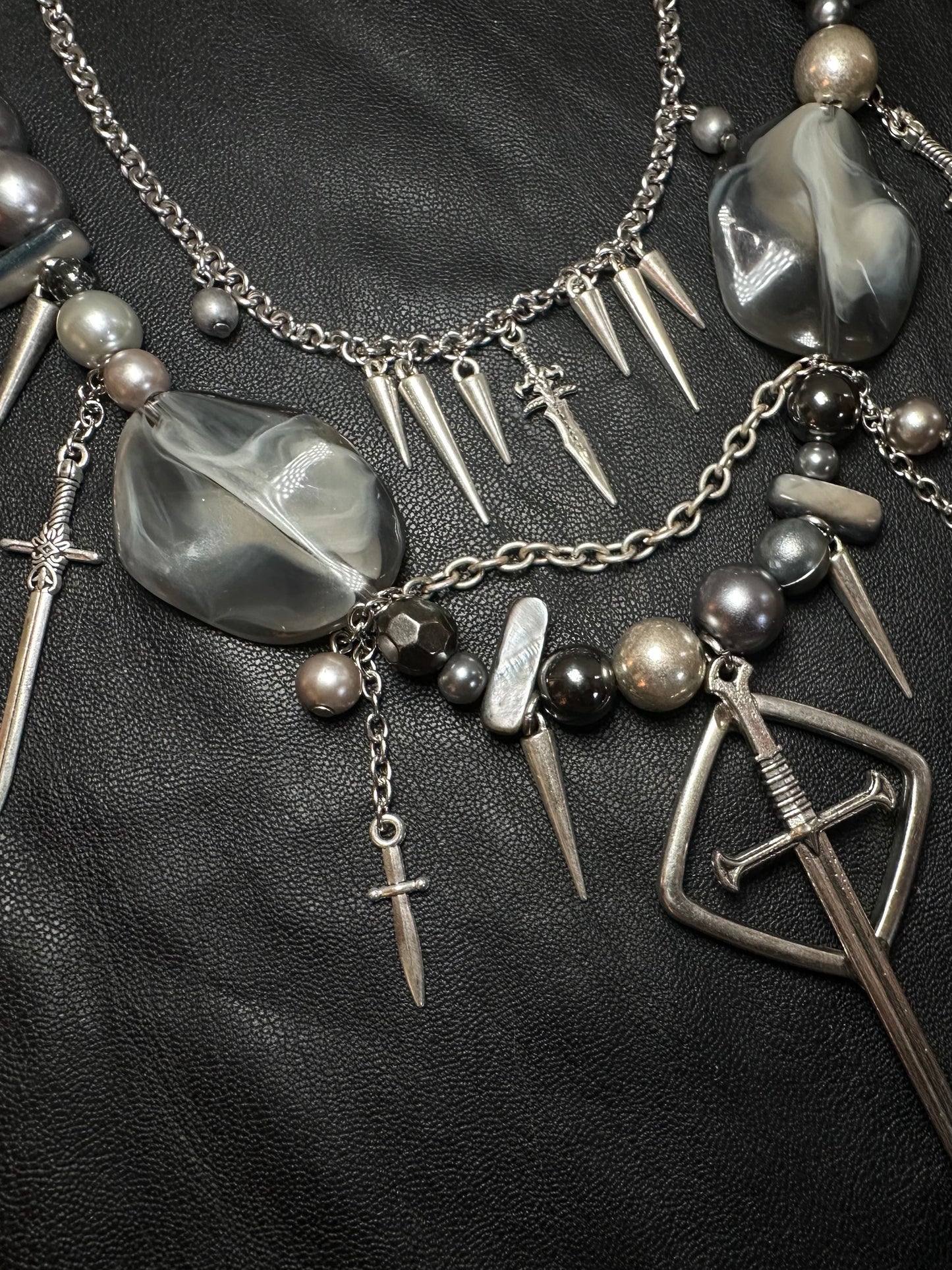 Collier “Knight”