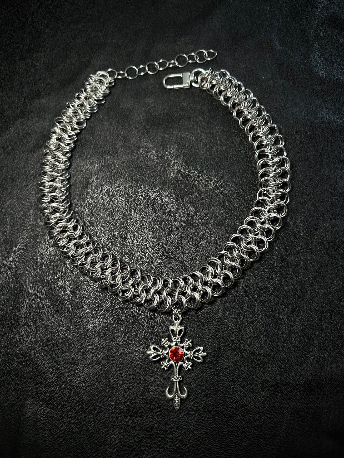 Collier “Cruxal”