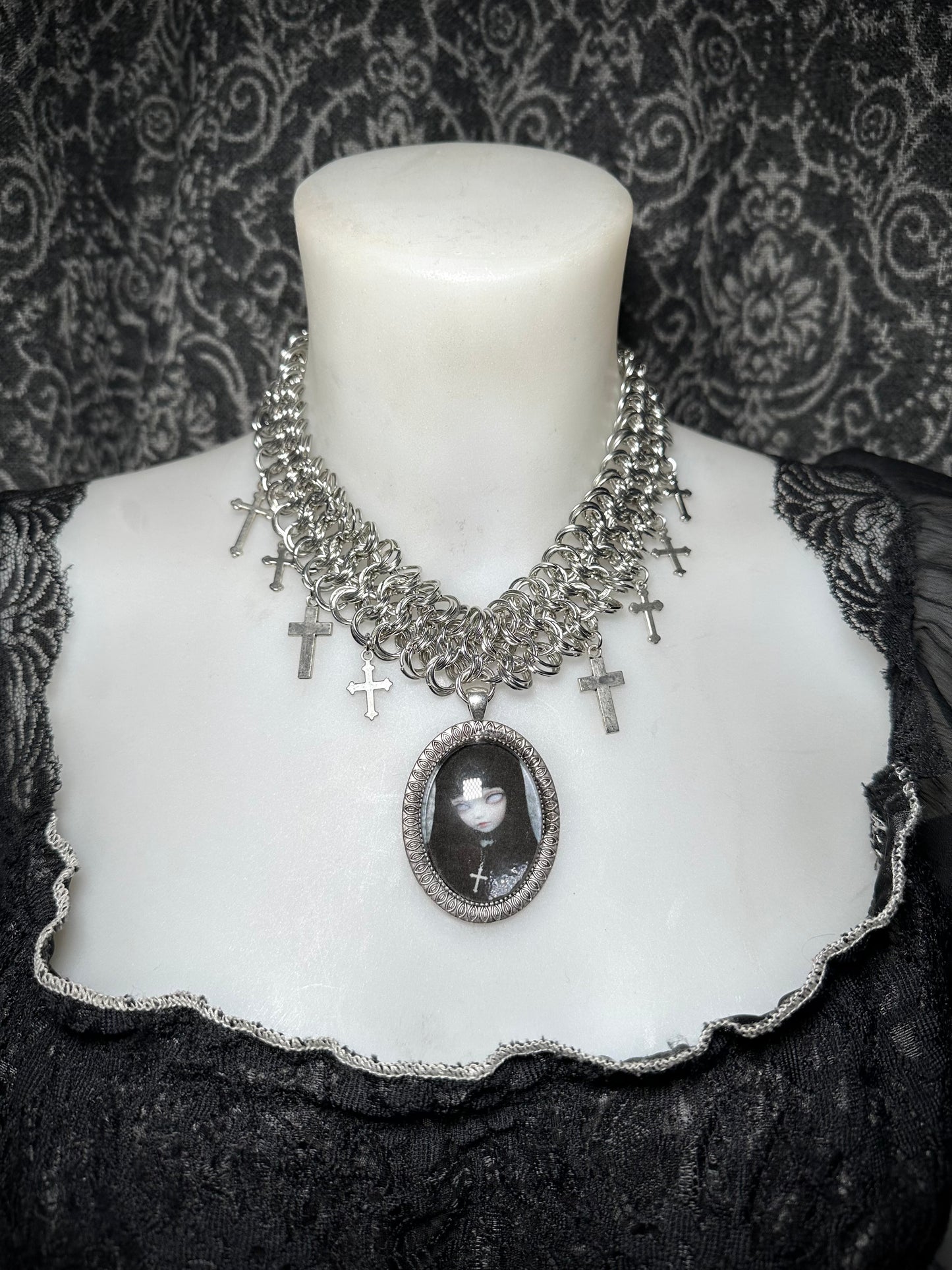 Chocker camé Bjd