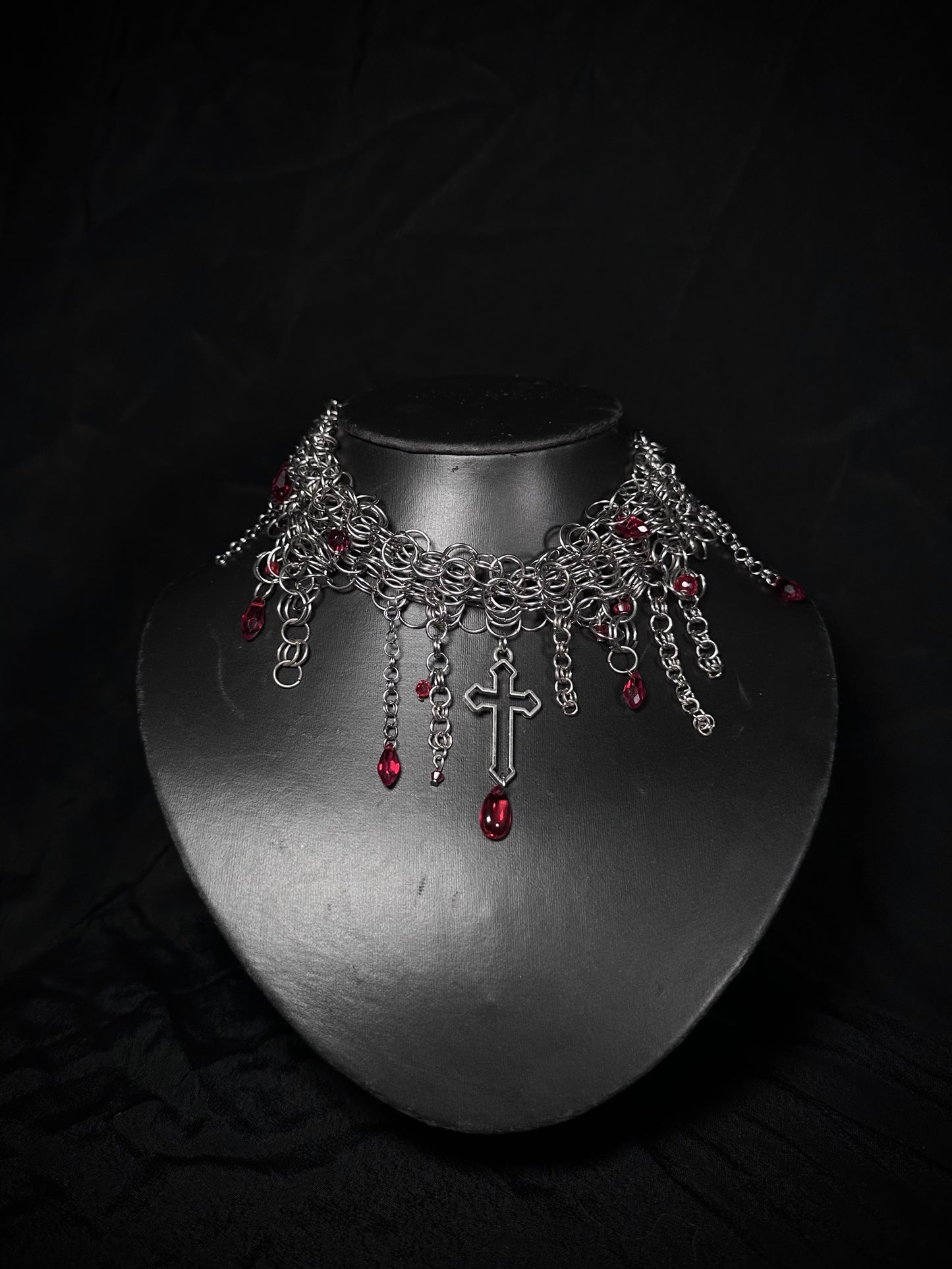 Chocker “Carmilla”