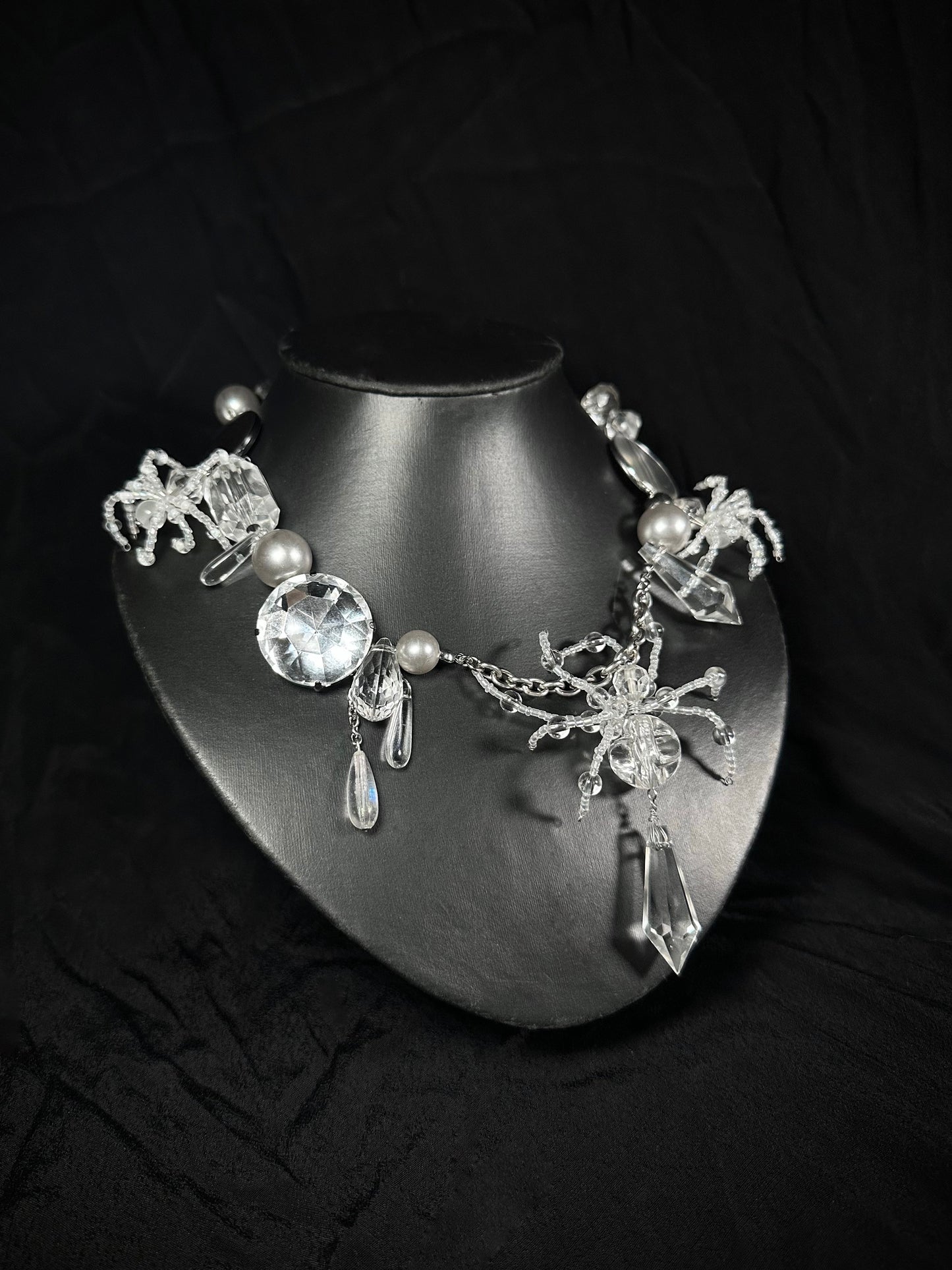 Collier “Chéiracanthe”