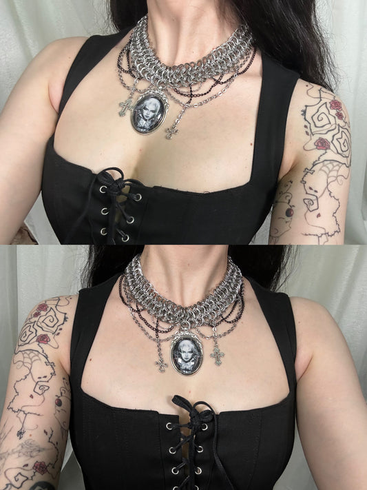 Collier “Alucard”