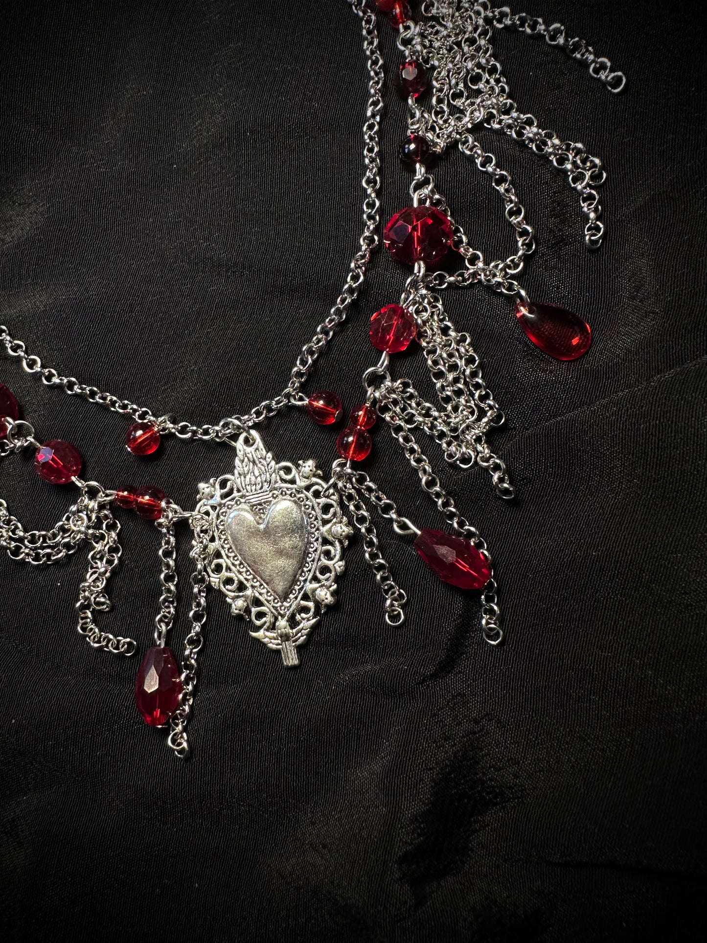 Collier « Bloody Queen »