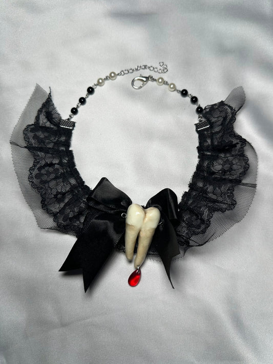 Collier “Lady Teeth”