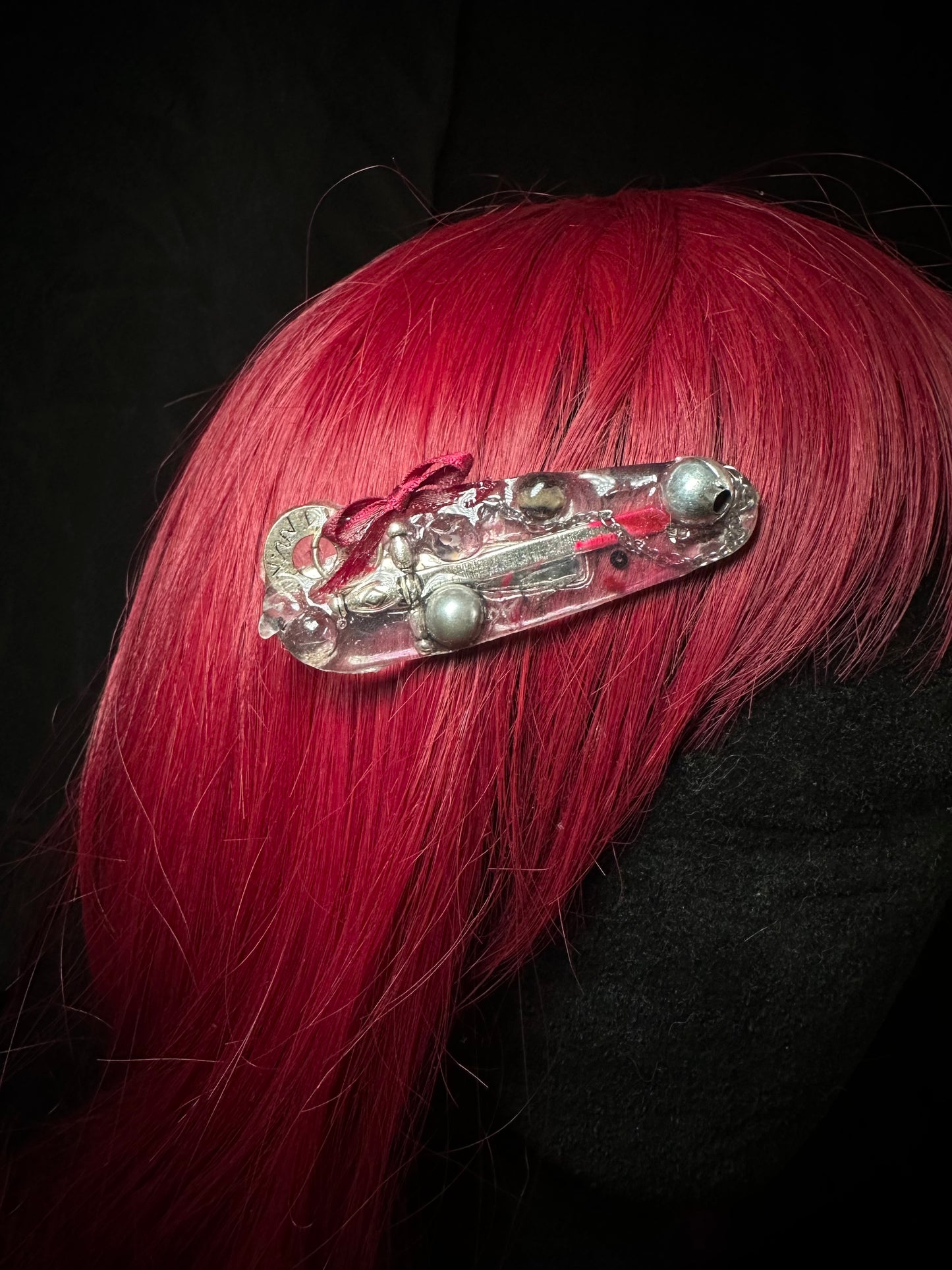 Barrettes en résine