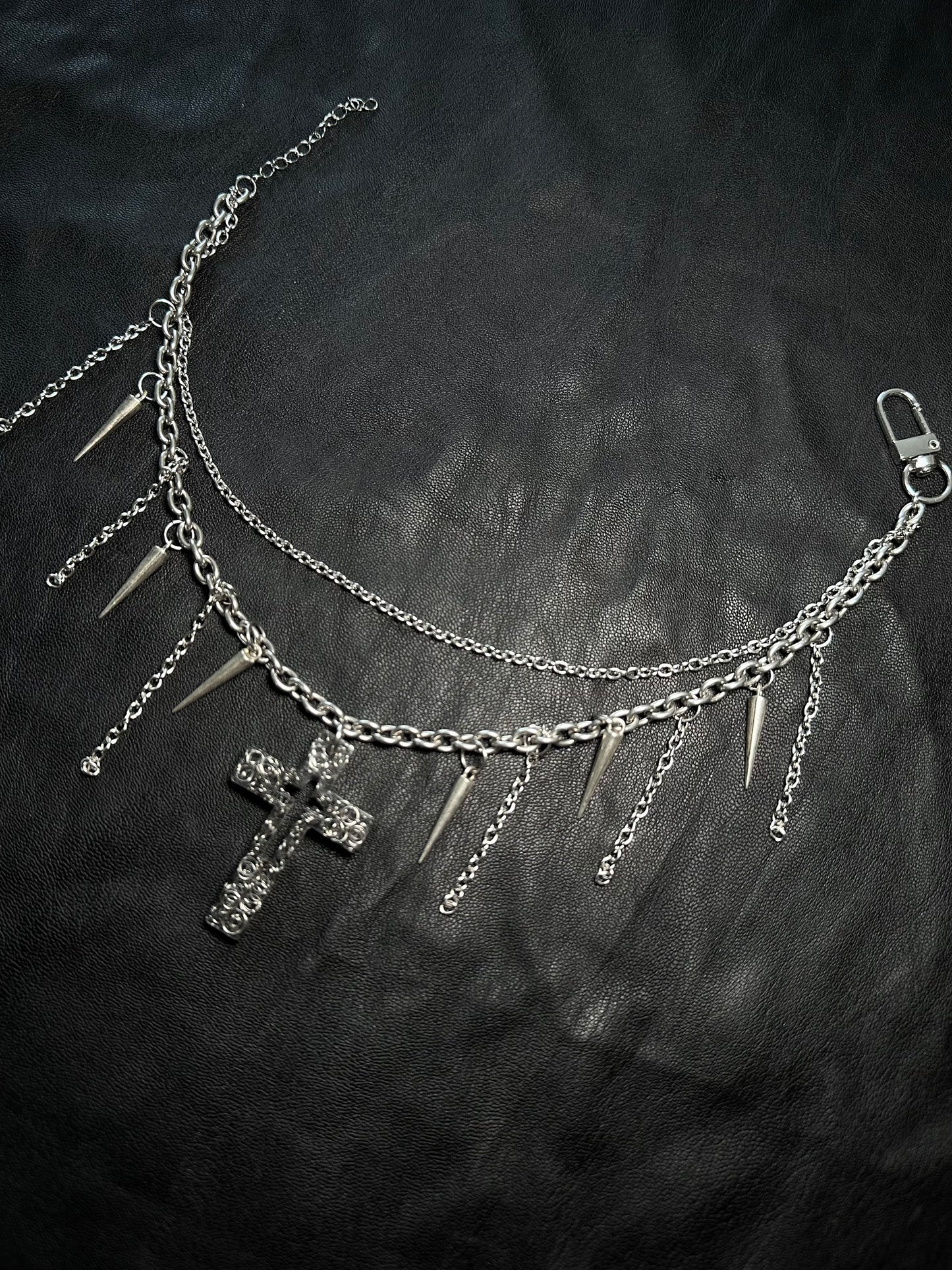 Collier “Strixe”
