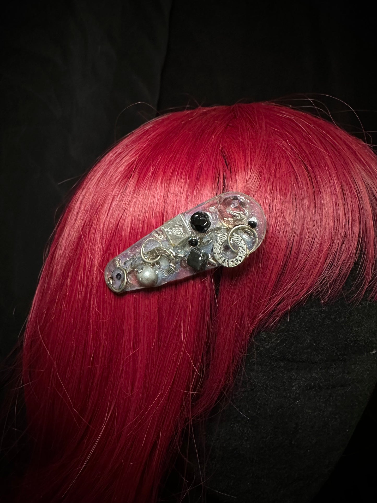 Barrettes en résine