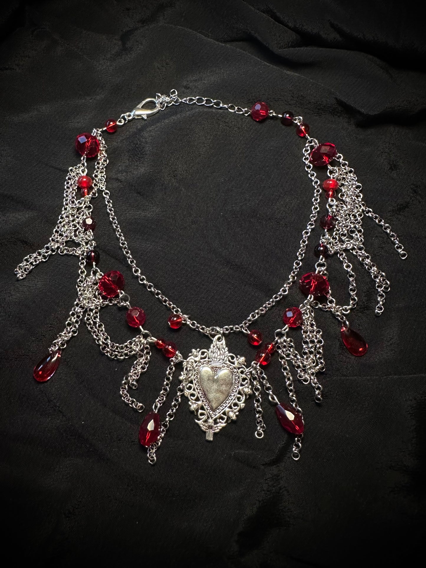 Collier « Bloody Queen »